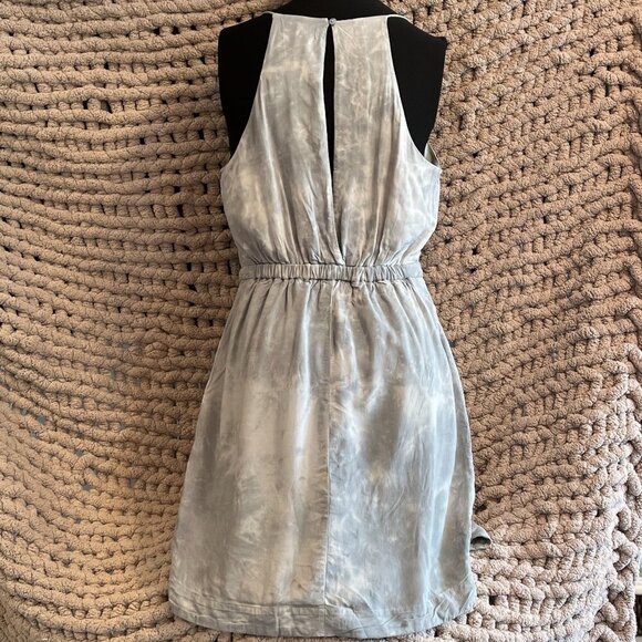 Temperance Sleeveless Light Sage Color Dress Size Medium - Picture 6 of 11